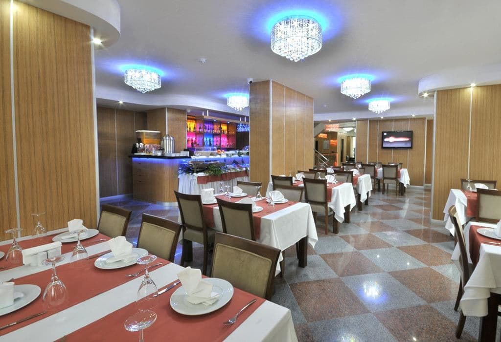 restaurants-restaurants
