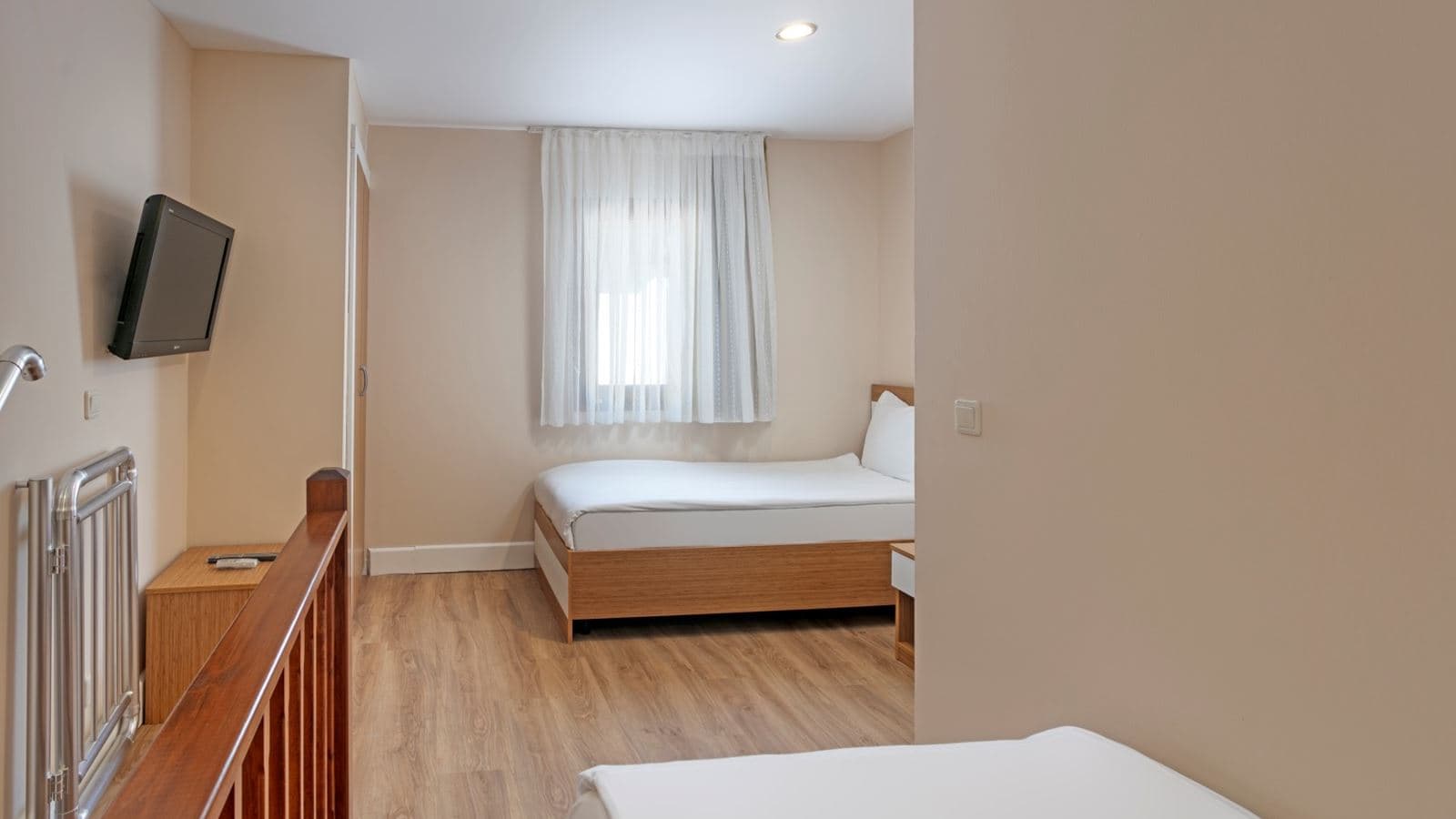 rooms-doublex-family-room