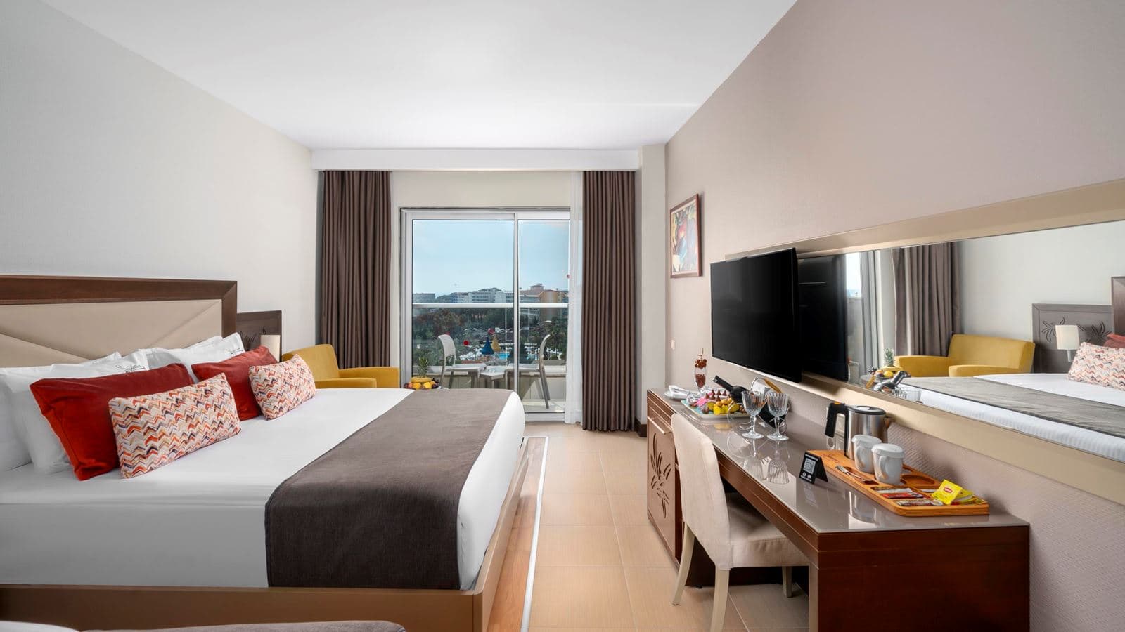 rooms-standart-land-view-room