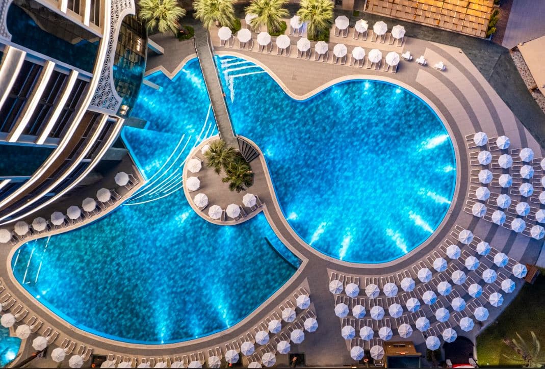 pools-outdoor-pool