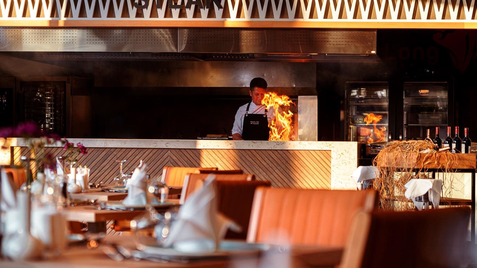 restaurants-long-horn-ottoman-kitchen