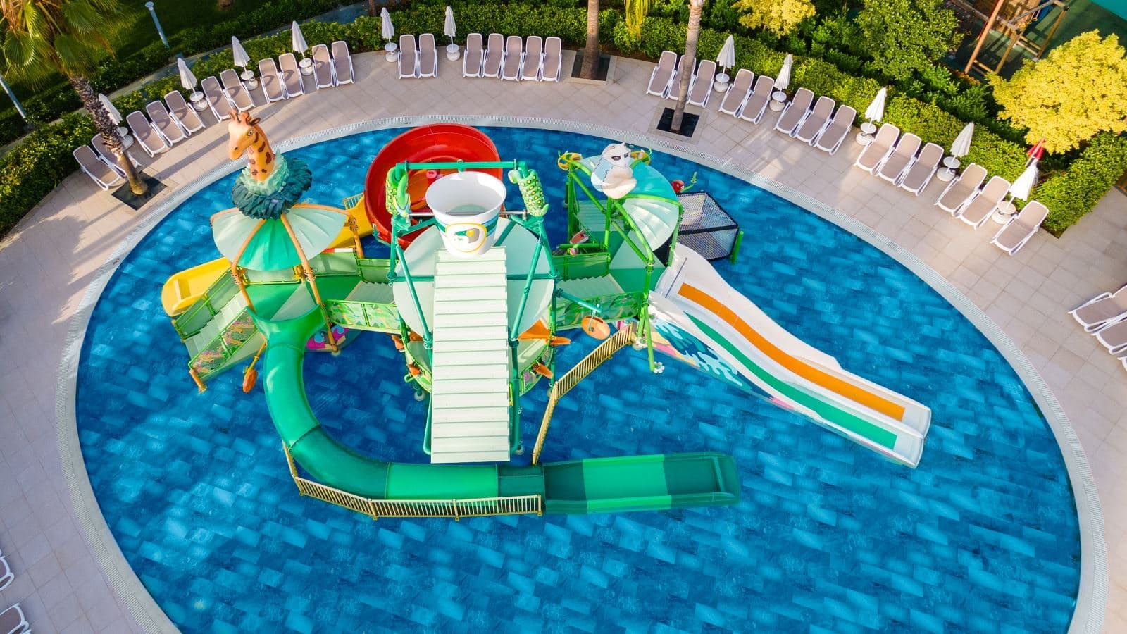 pools-outdoor-childrens-pool