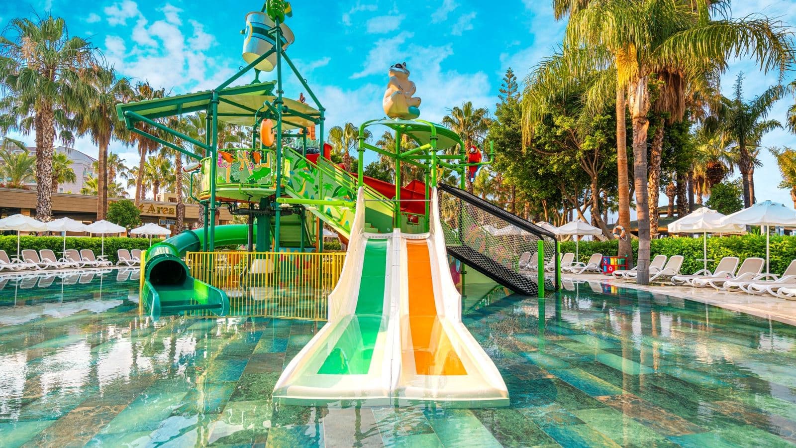 pools-outdoor-childrens-pool