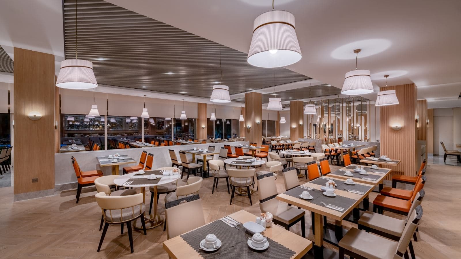 restaurants-main-restaurant