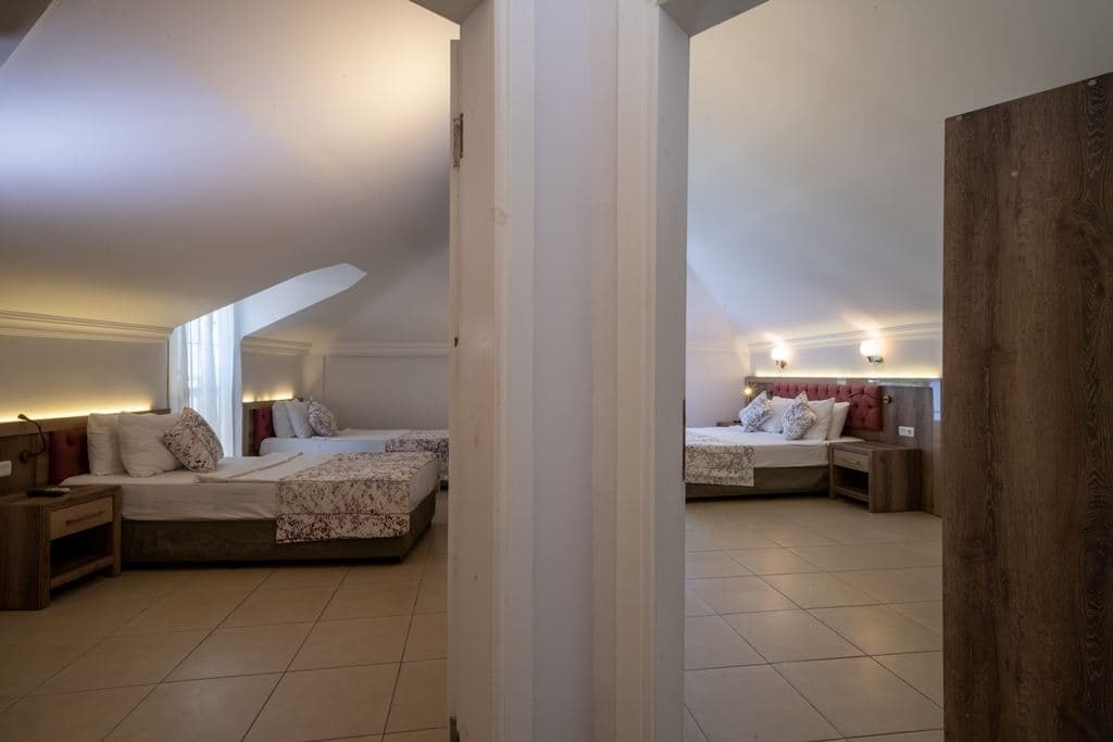 rooms-family-room