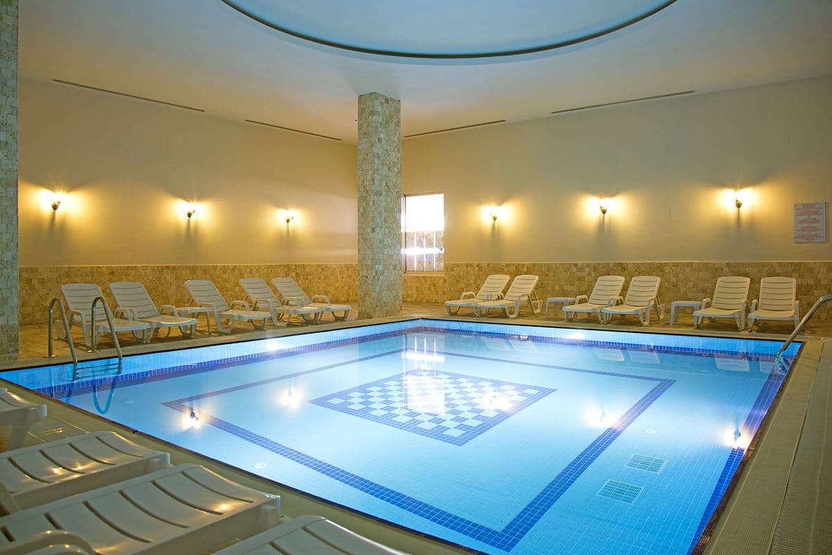 pools-indoor-pool