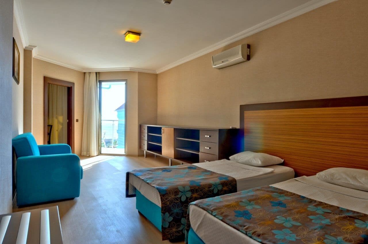 rooms-large-room