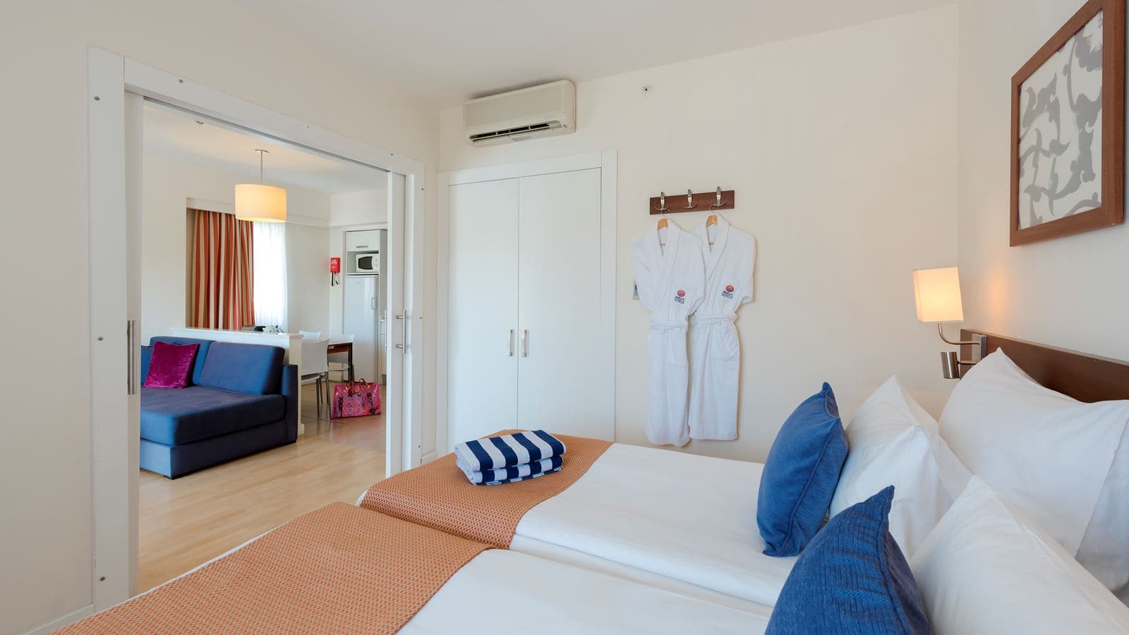 rooms-suite