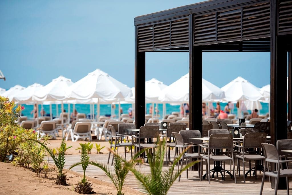 bars-beach-bar