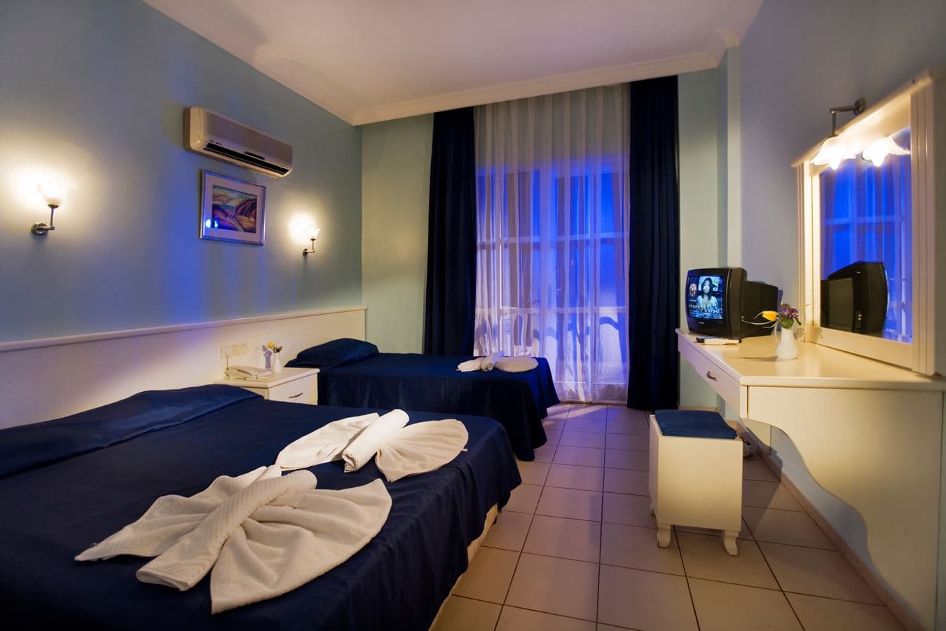 rooms-standard-room