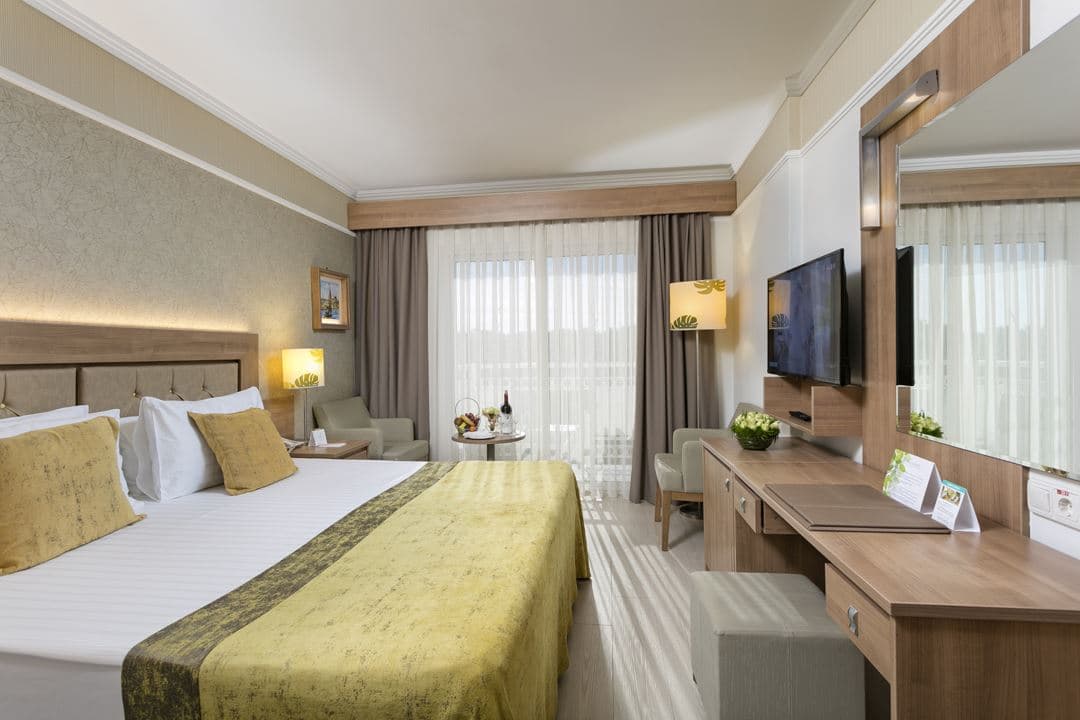 rooms-family-room