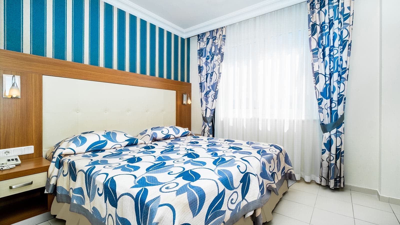 rooms-standard-room