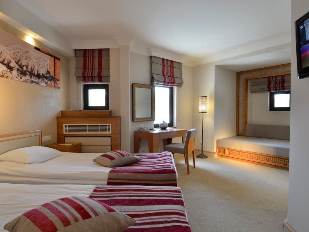 rooms-standard-room