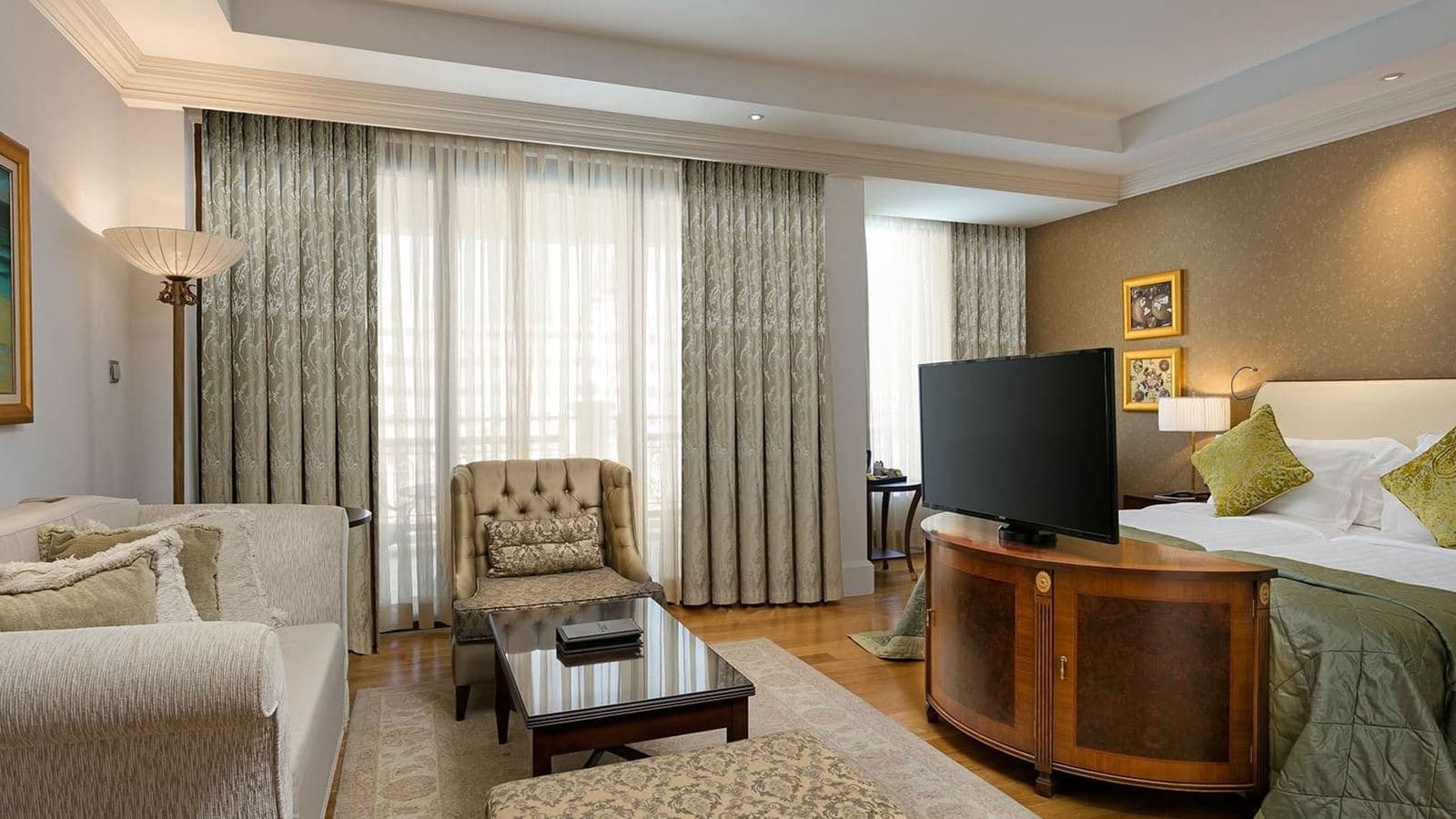 rooms-premium-room