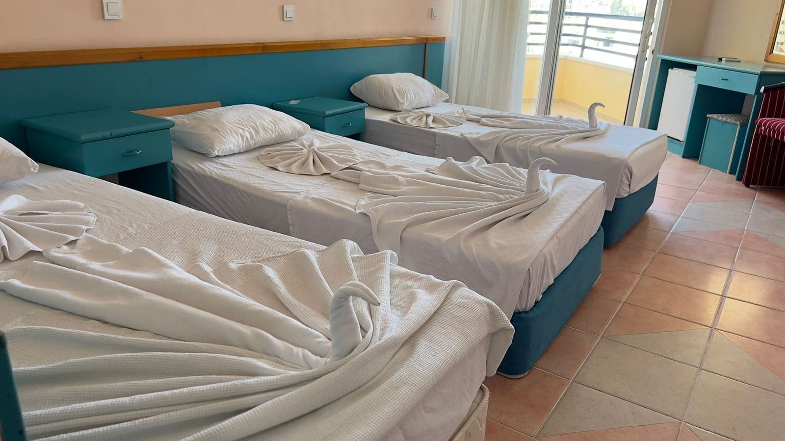rooms-standard-room