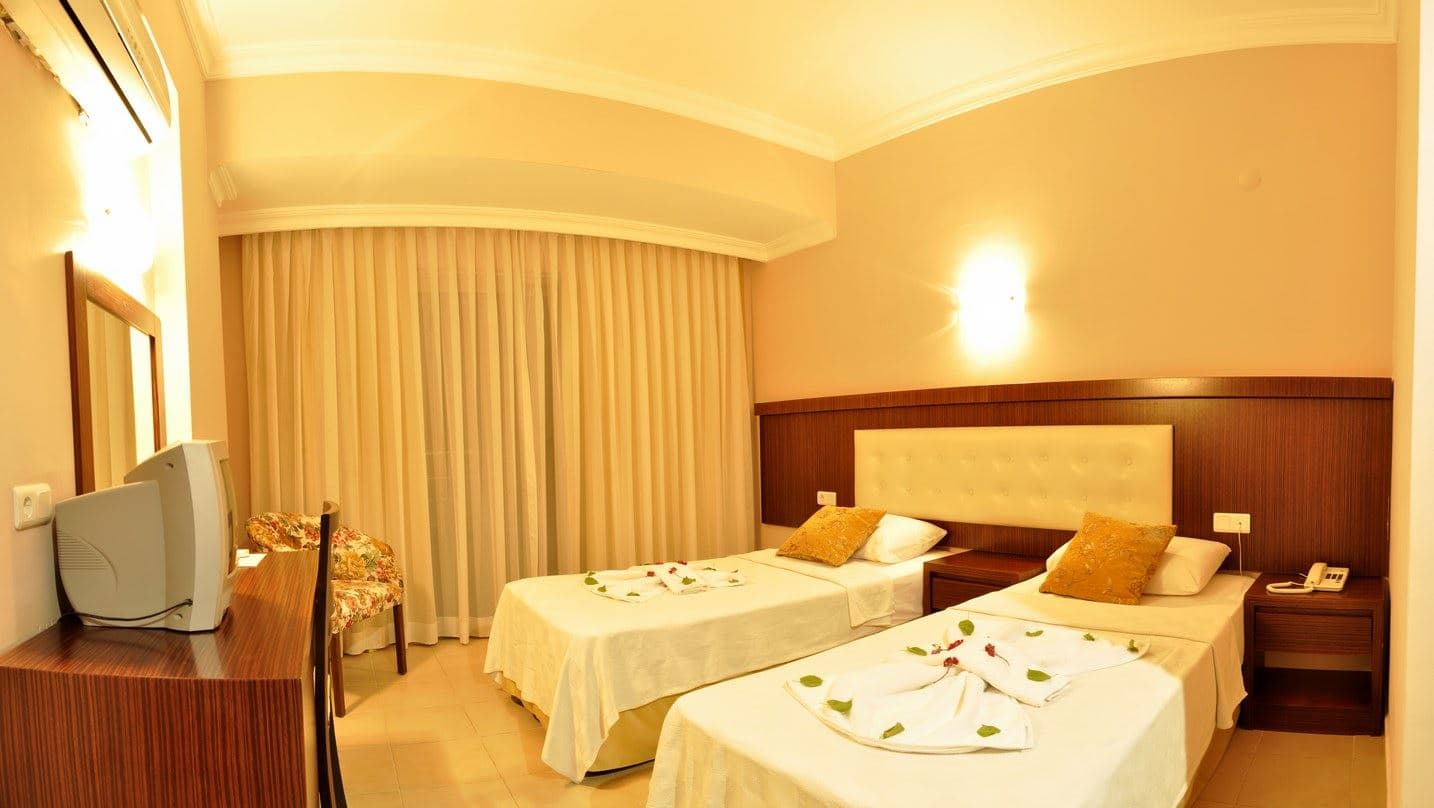 rooms-standard-room