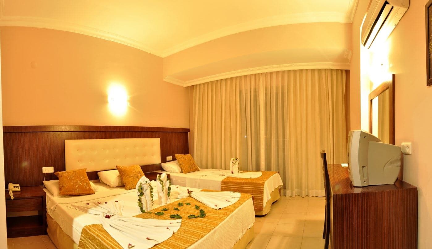 rooms-family-room