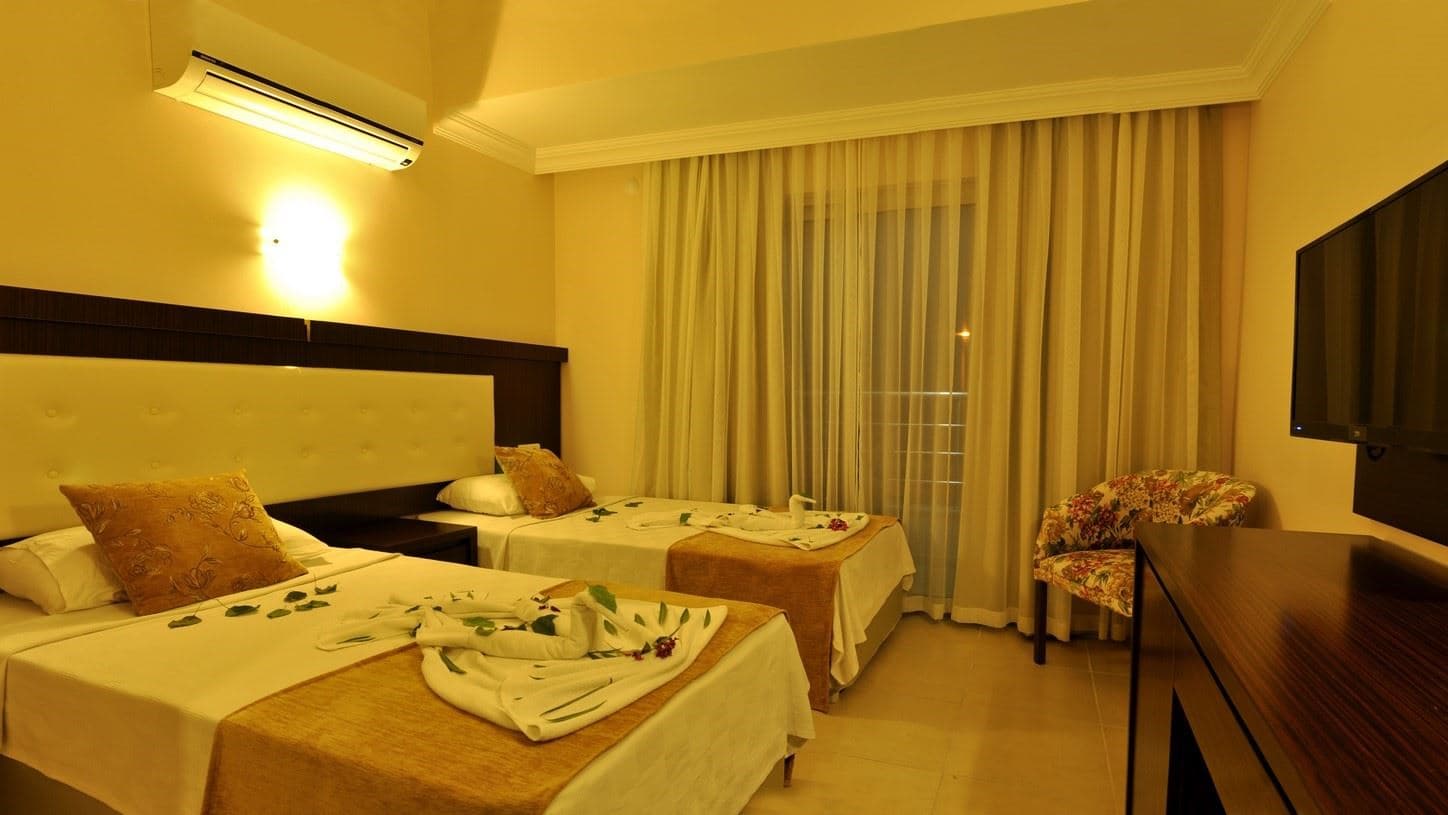 rooms-family-room