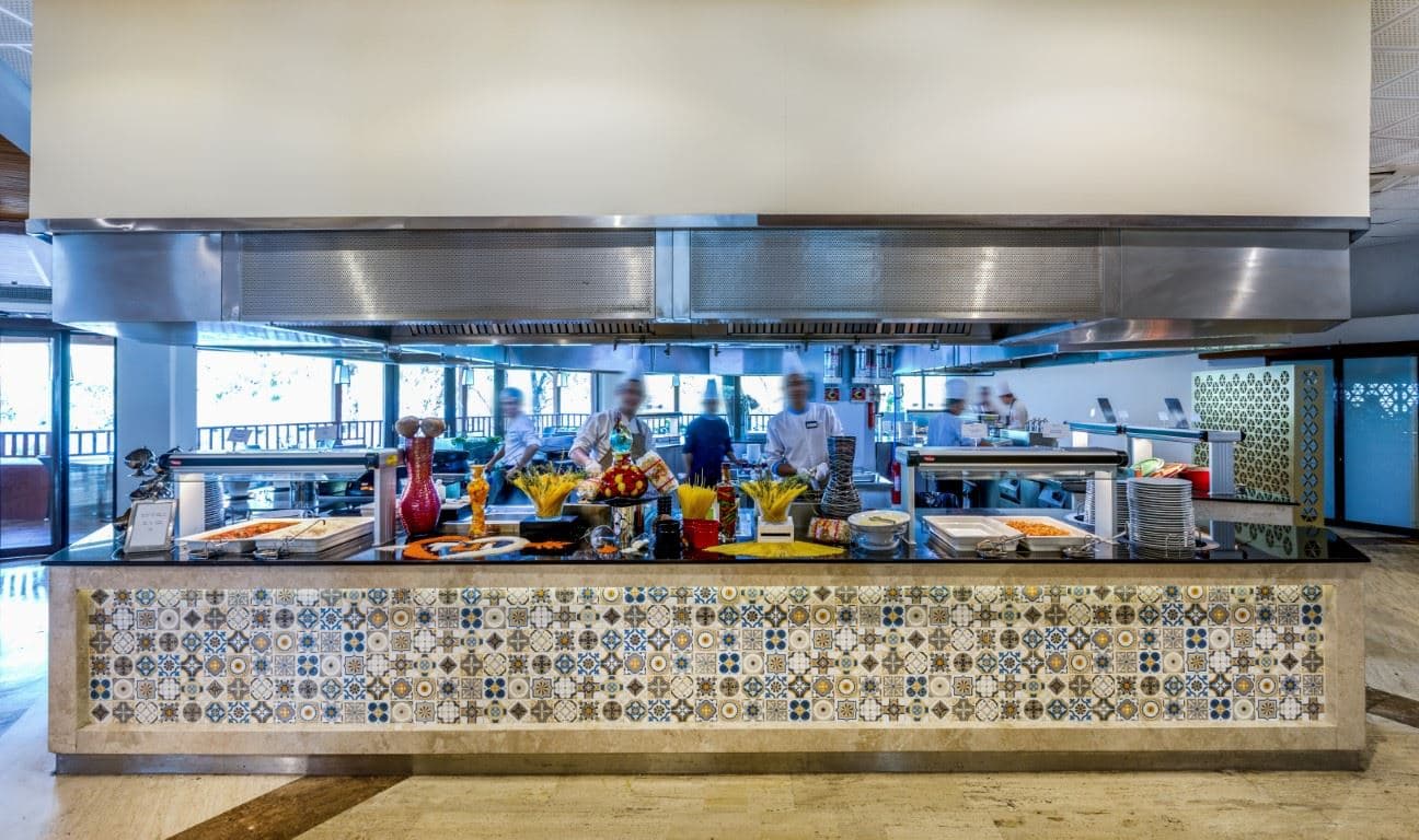 restaurants-meydan-main-restaurant
