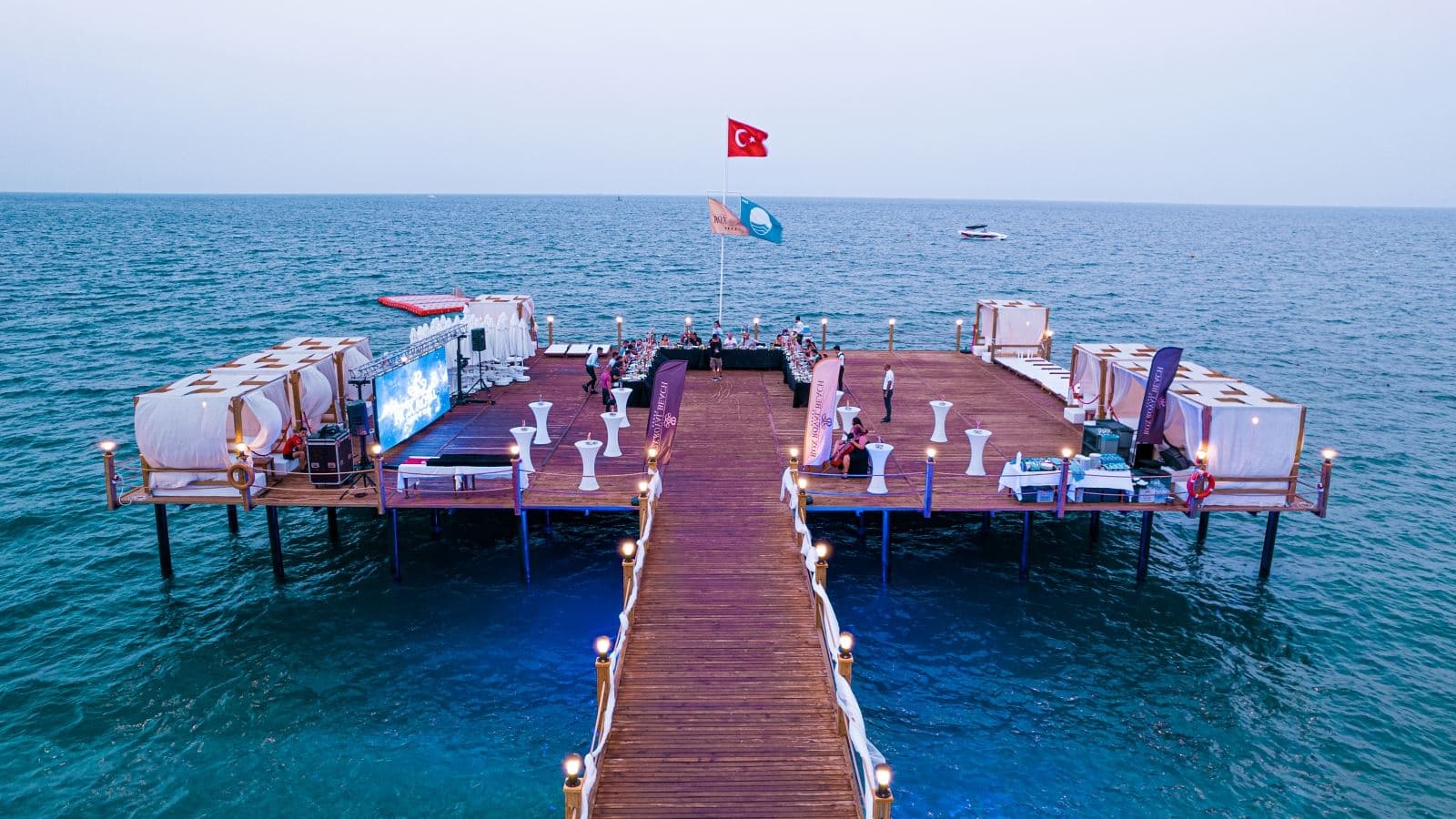 beach-main-building