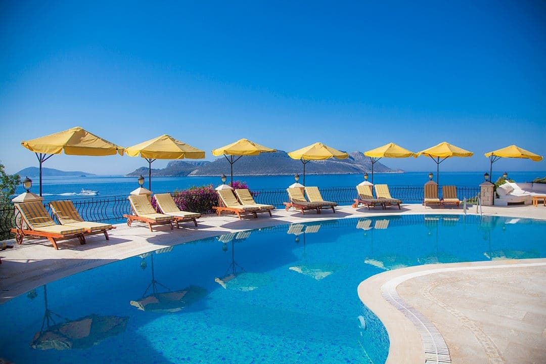 pools-outdoor-pool