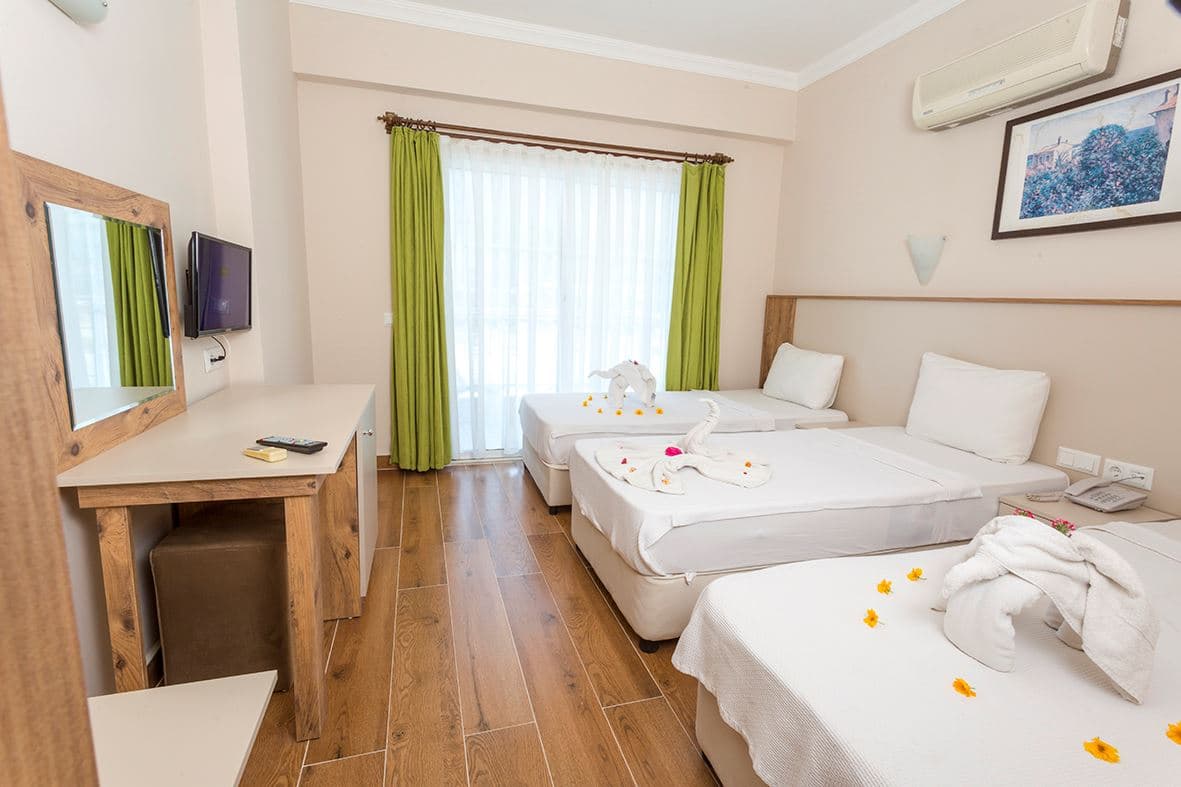 rooms-standard-room
