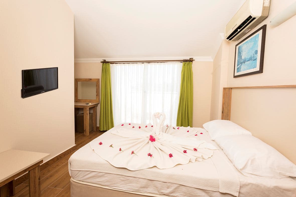 rooms-standard-room