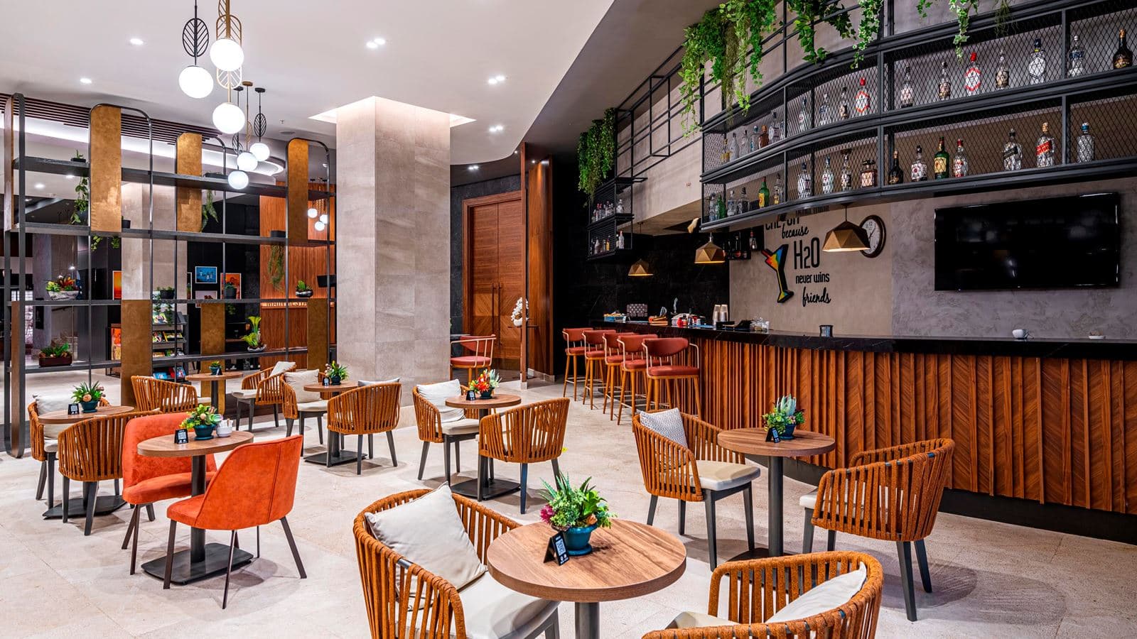 bars-h2o-bar