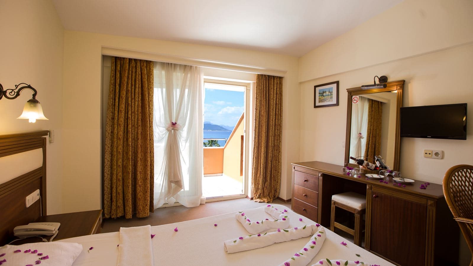 rooms-standard-room