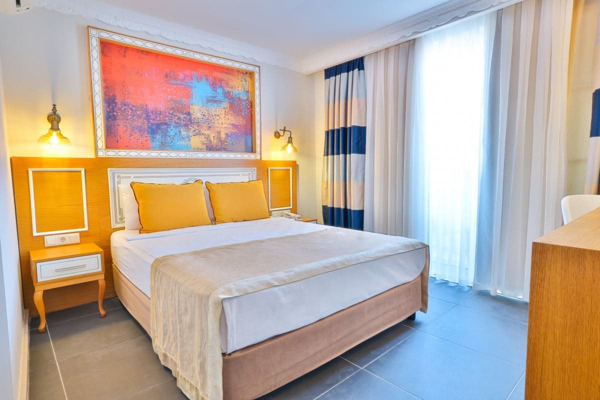 rooms-family-room