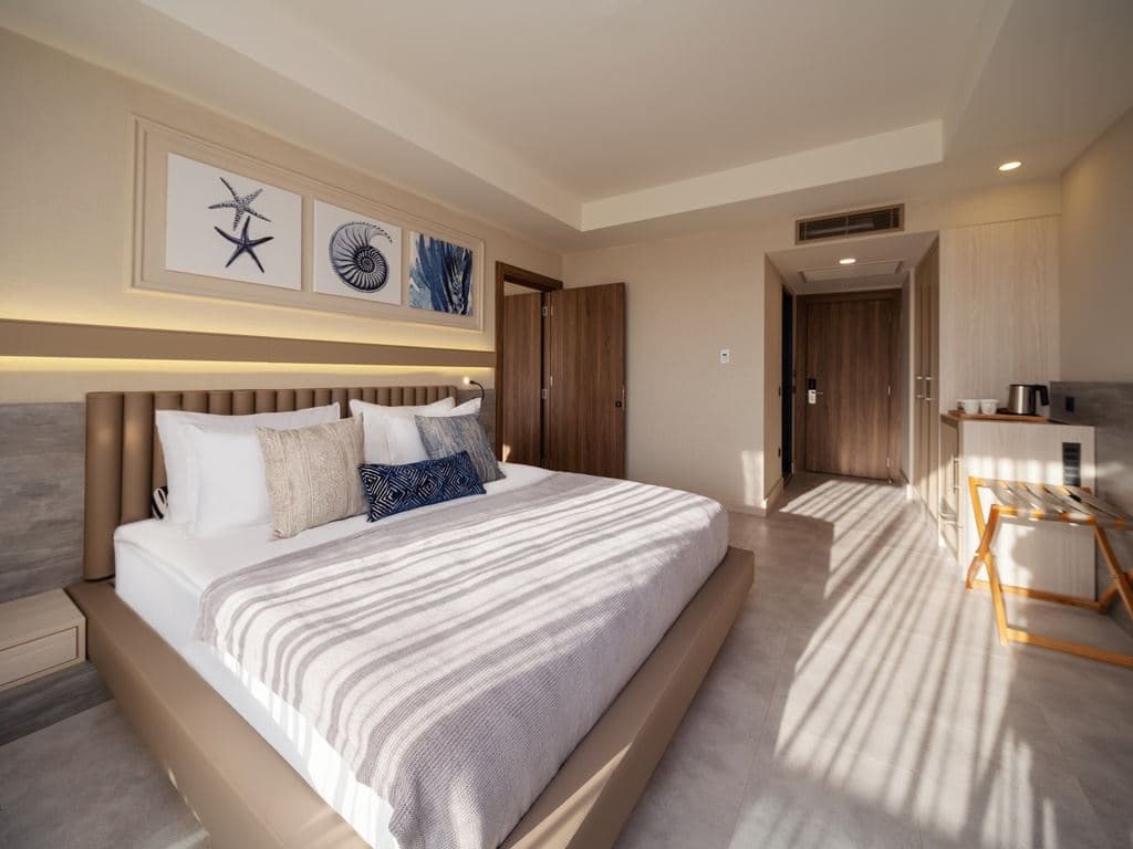 rooms-family-room