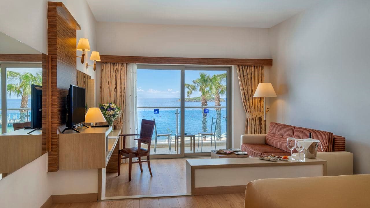 rooms-standard-room-sea-view