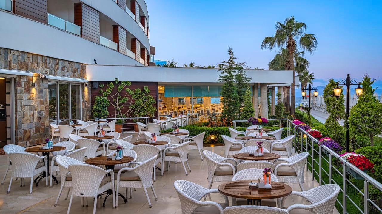 restaurants-main-restaurant