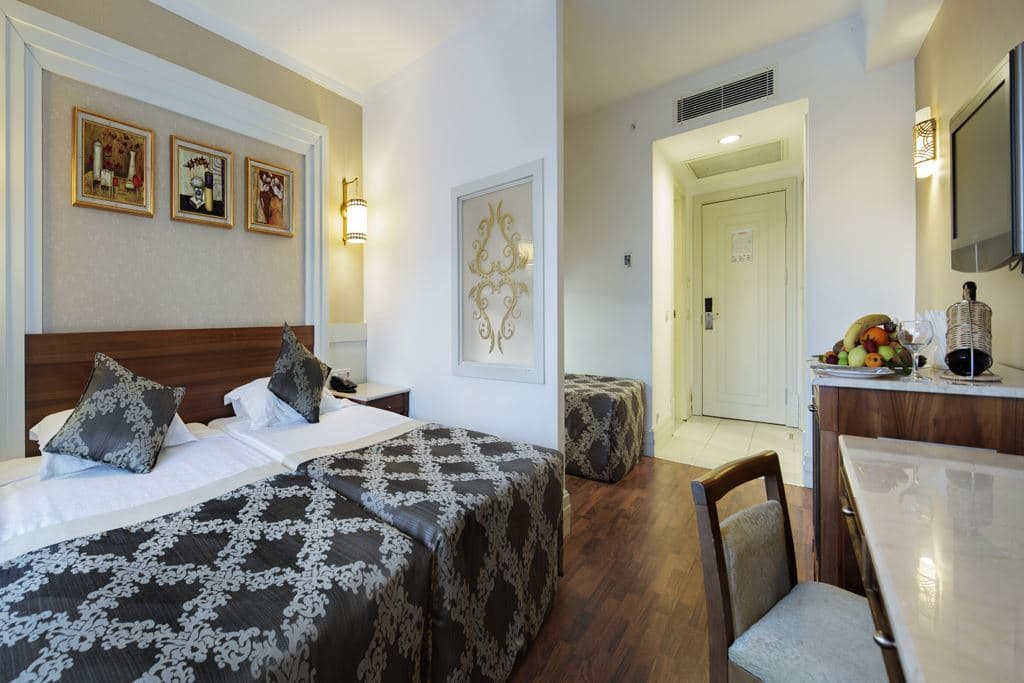 rooms-standard-bunkbed-room
