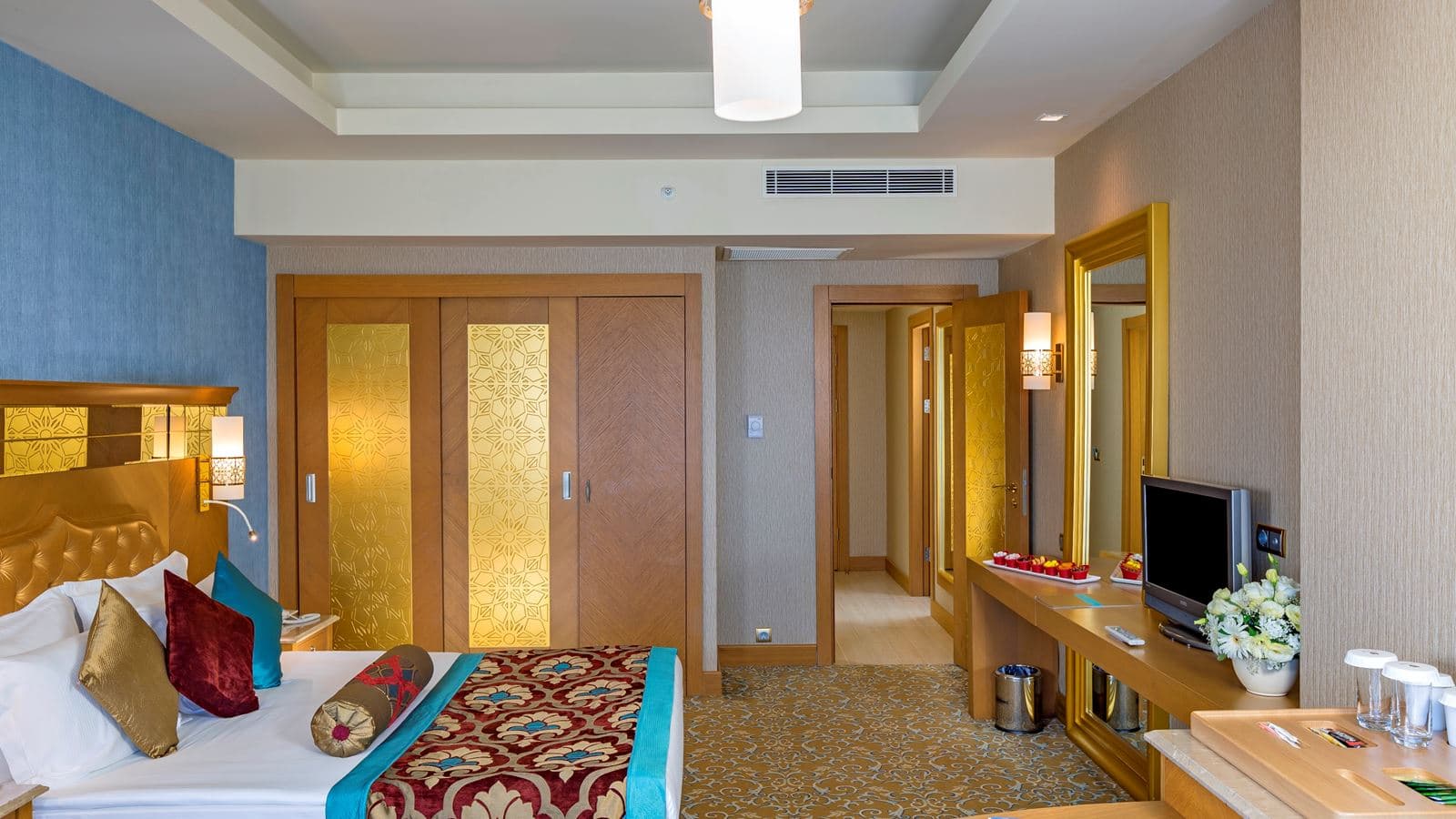 rooms-family-room