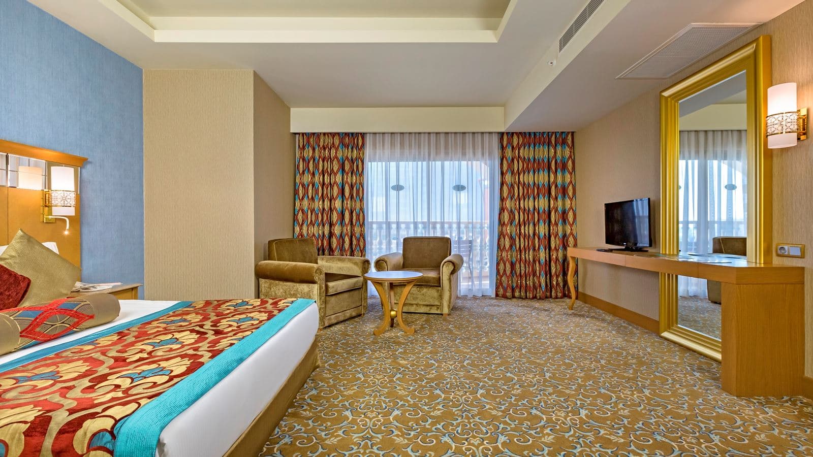 rooms-deluxe-suite