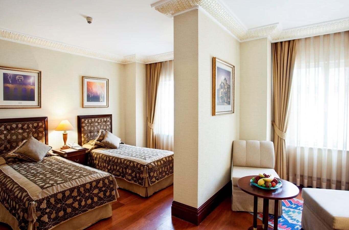rooms-standard-room