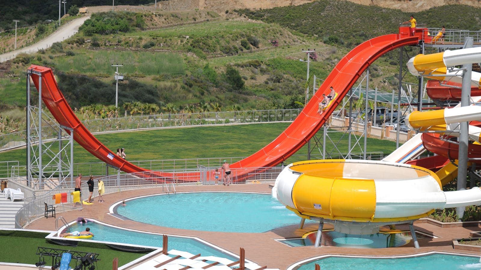pools-outdoor-pool