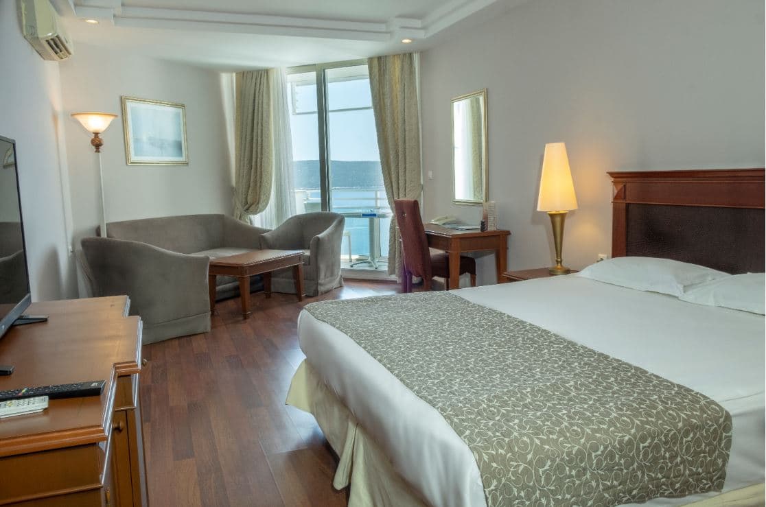 rooms-hotel-grand-family-room