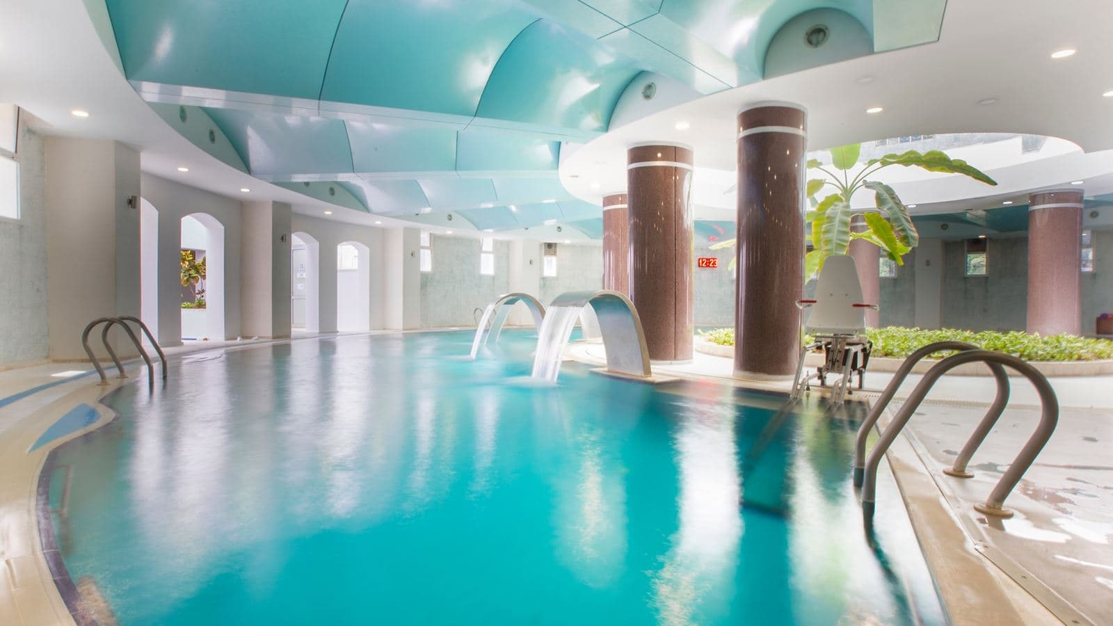 pools-indoor-pool