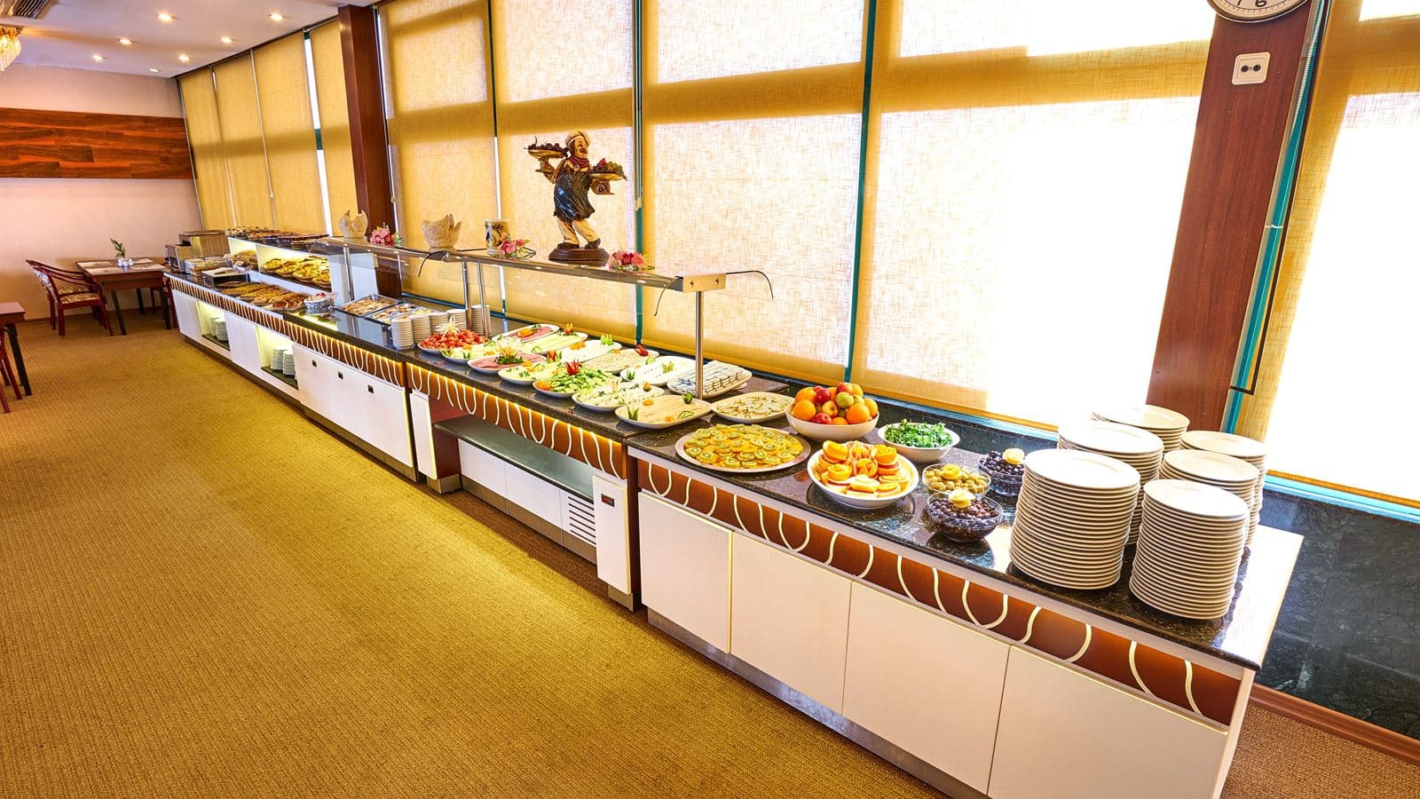 restaurants-restaurants