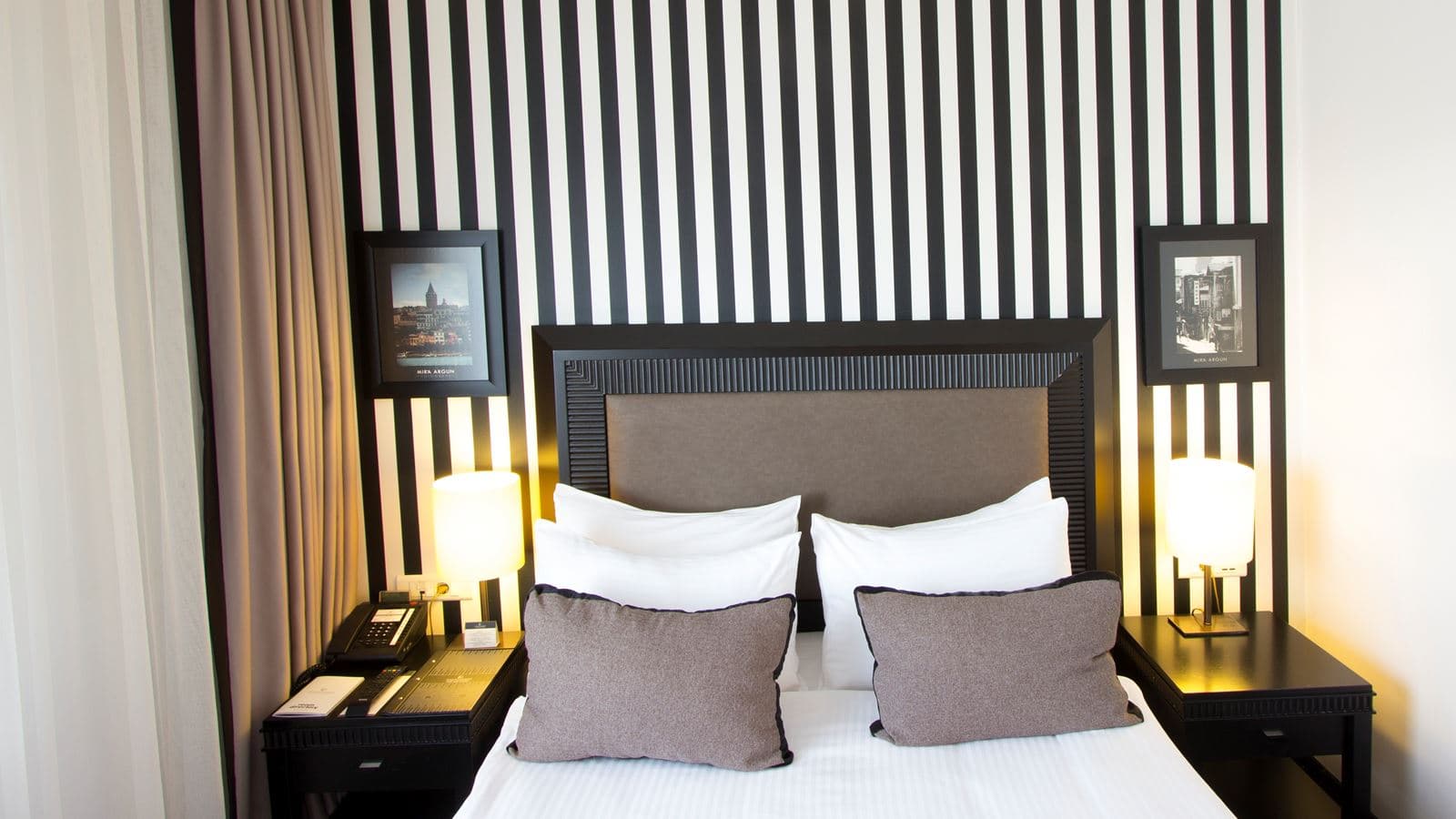 rooms-room-connecting-room