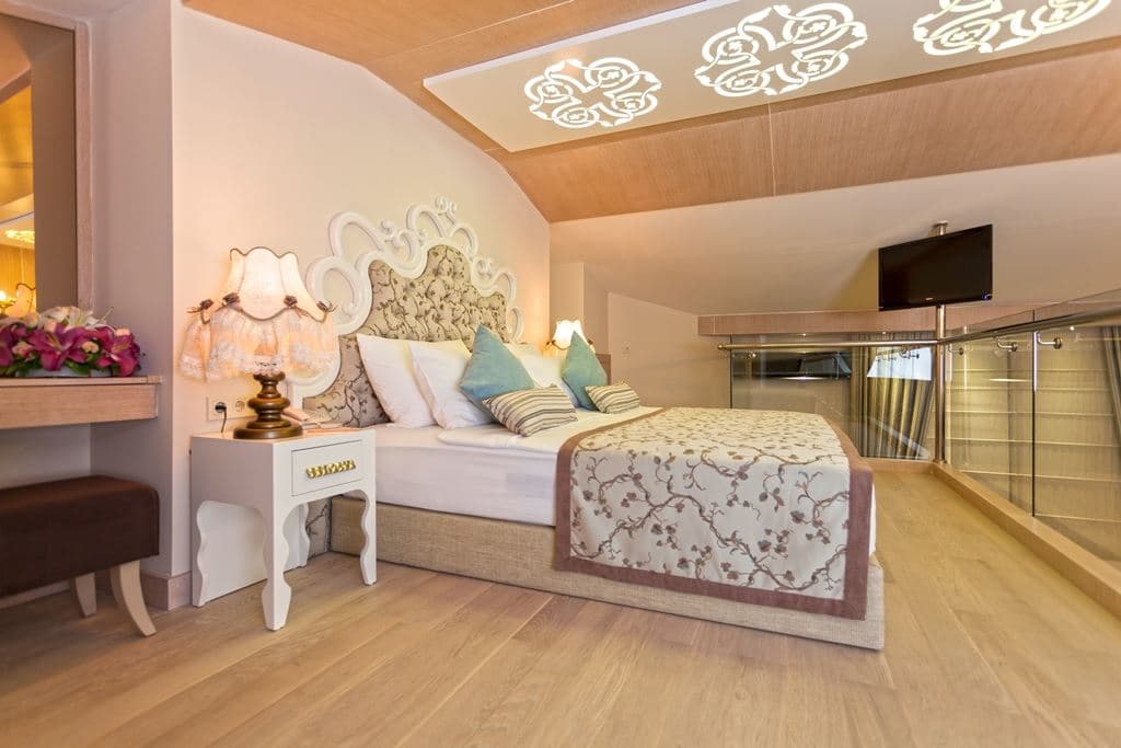 rooms-xn-deluxe-loft