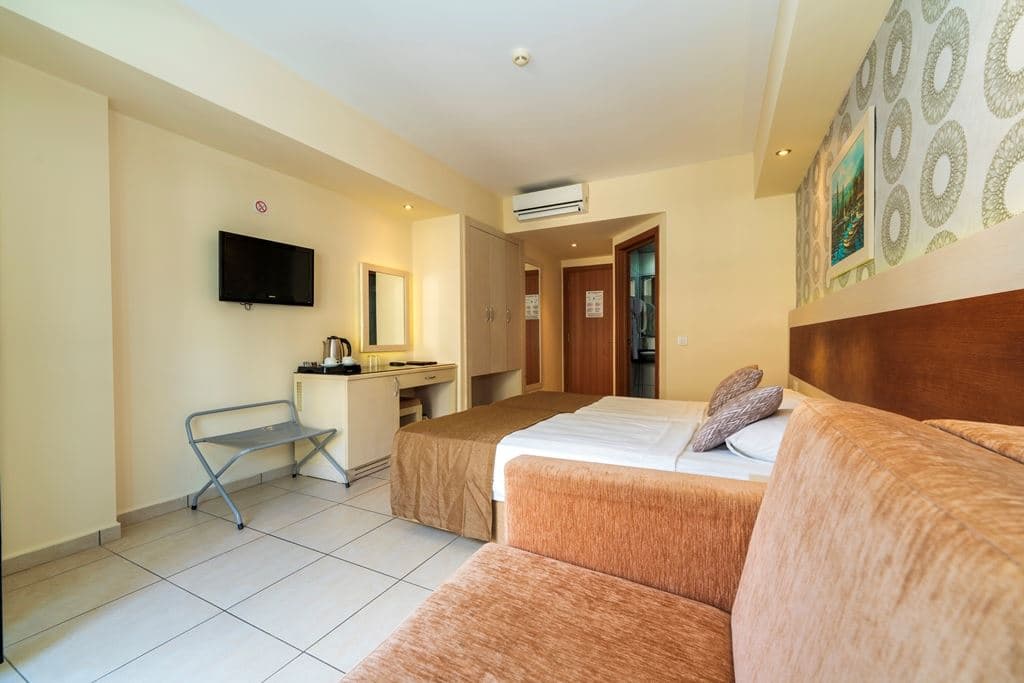 rooms-superior-standard-room