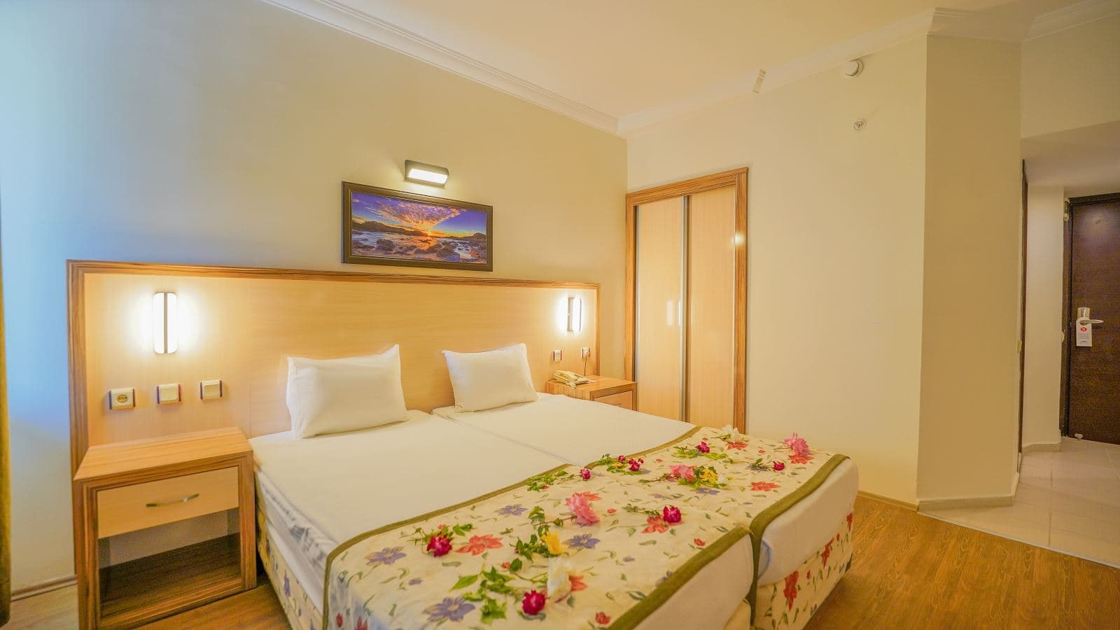 rooms-standart-room-with-balkony