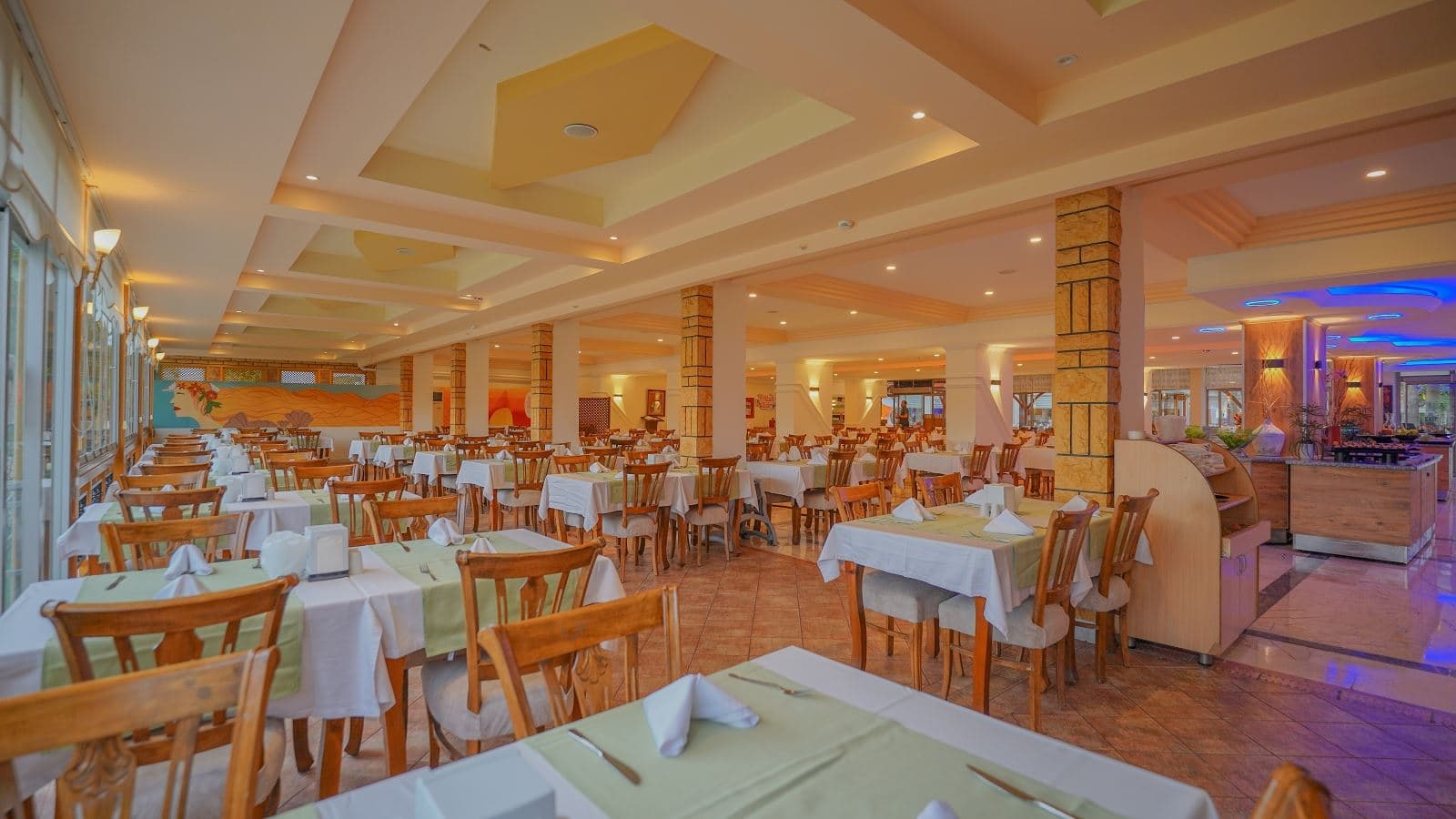 restaurants-main-restaurant