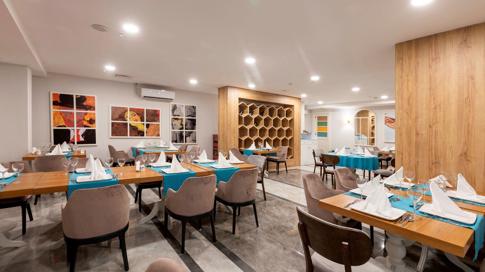 restaurants-