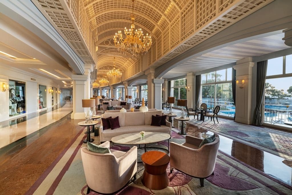 bars-lobby-bar