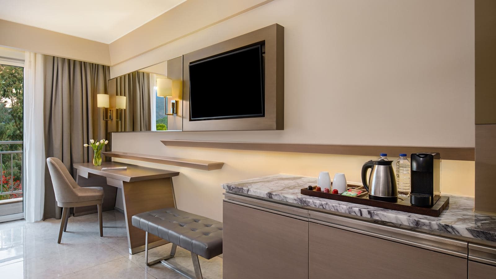 rooms-deluxe-sea-view