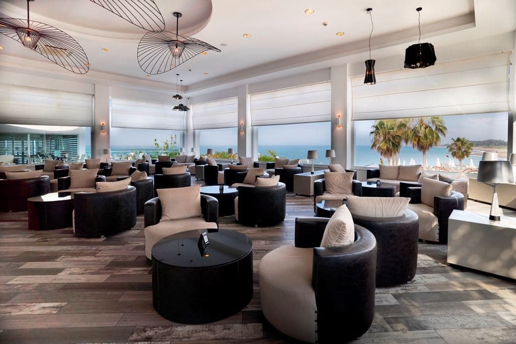 bars-piano-bar